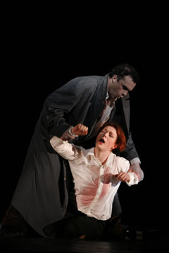 Sylvia Koke - Rigoletto (Gilda) mit Simon Neal (Rigoletto) ©tj